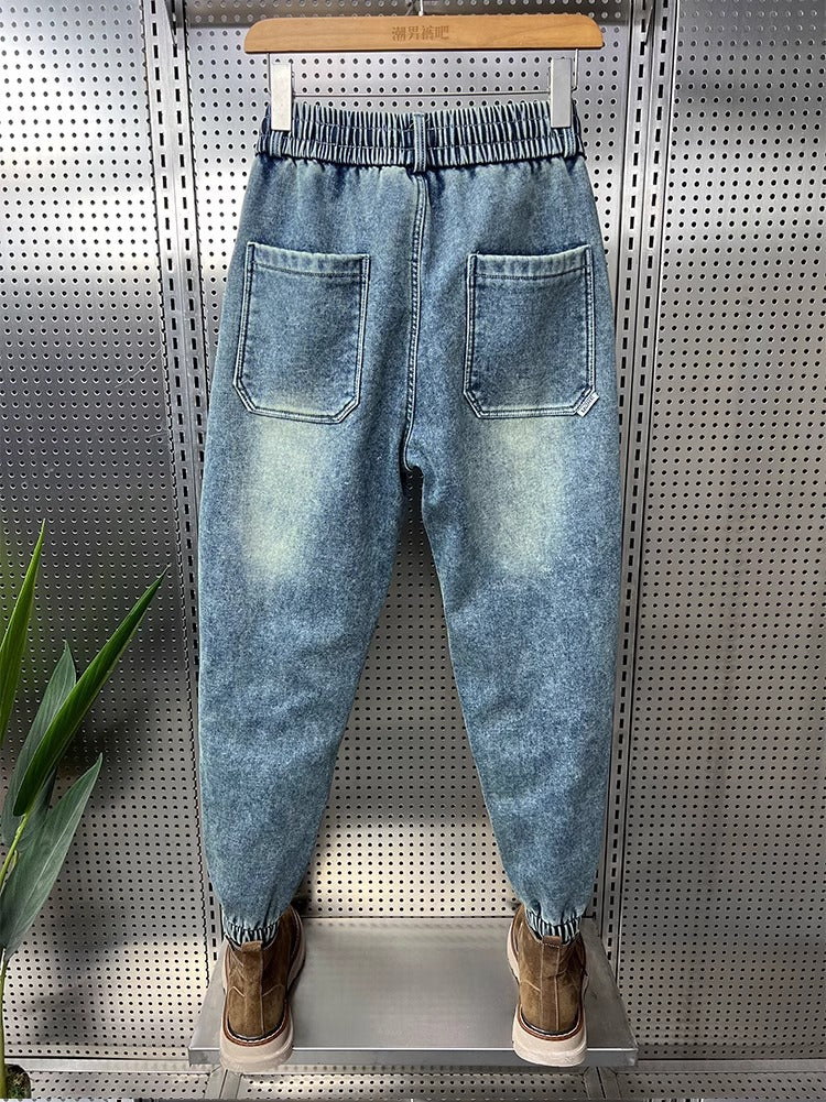 Blugi bărbați din denim spălat, cu design vintage, detalii nasturi și croială conică